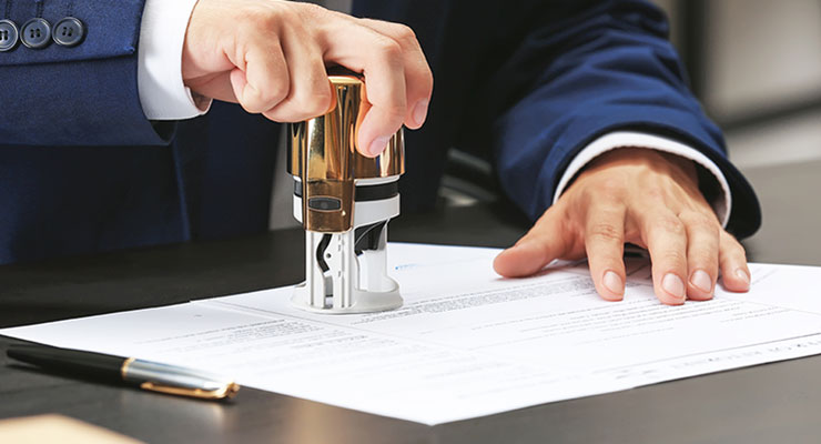 How to Get Notary Public Training: The Best Options